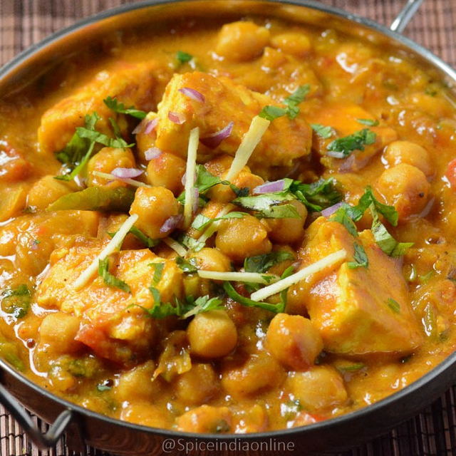 Chana Paneer.